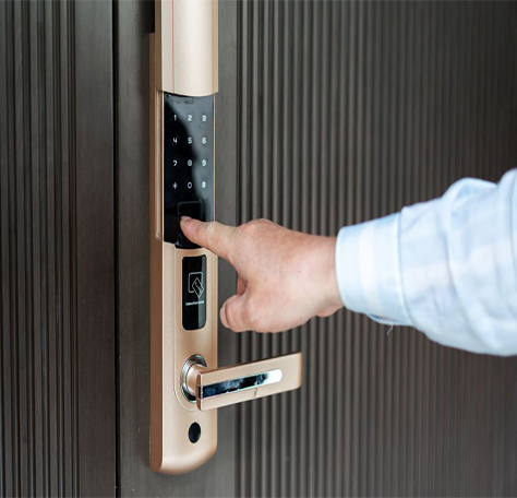 finger pressing door keypad