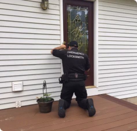 locksmith picking lock