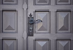 Door Lock Problems You Shouldn’t Ignore