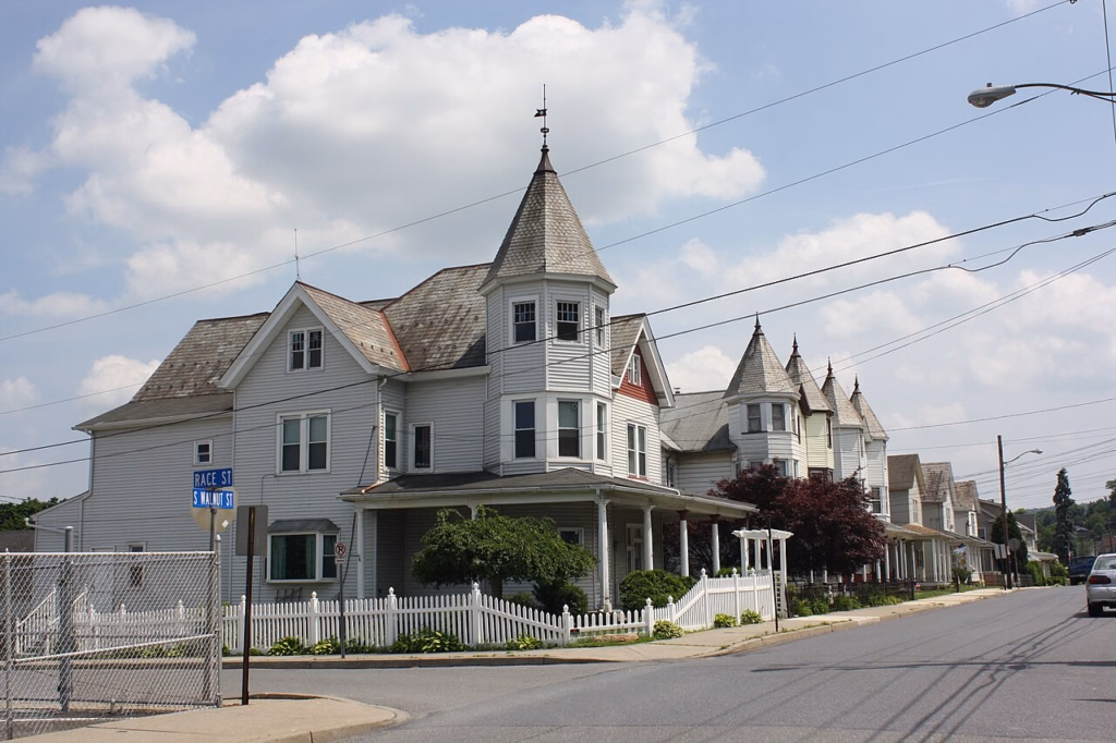 Walnut St, Slatington Pennsylvania